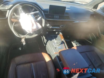 Zdjęcie 8 z 12 samochodu: 2020 AUDI Q5 PRESTIGE VIN:WA1CNAFY9L2046169 - miniatura