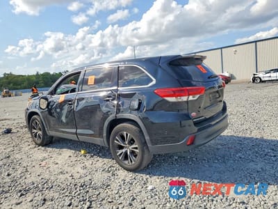Drugie zdjęcie samochodu z przodu: 2019 TOYOTA HIGHLANDER LE VIN:5TDZARFH1KS050072 - miniatura