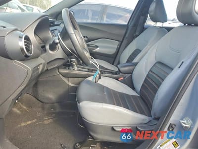 Zdjęcie 7 z 12 samochodu: 2021 NISSAN KICKS SR VIN:3N1CP5DV7ML548648 - miniatura
