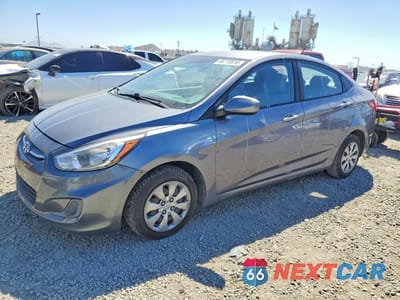 2017 HYUNDAI ACCENT SE KMHCT4AE0HU183292 - główne zdjęcie licytacji z USA - miniatura