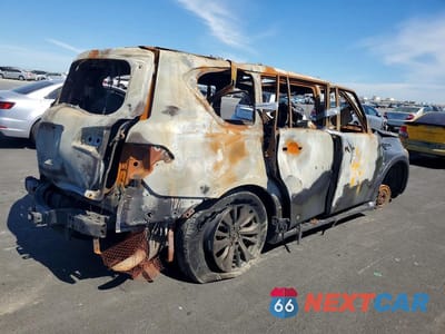 Trzecie zdjęcie samochodu z tyłu: 2015 INFINITI QX80 BASE VIN:JN8AZ2NF9F9572230 - miniatura