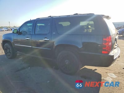 Drugie zdjęcie samochodu z przodu: 2014 CHEVROLET SUBURBAN C1500 LTZ VIN:1GNSCKE01ER206944 - miniatura