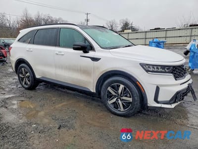 Czwarte zdjęcie samochodu z boku: 2021 KIA SORENTO S VIN:5XYRL4LC1MG065676 - miniatura
