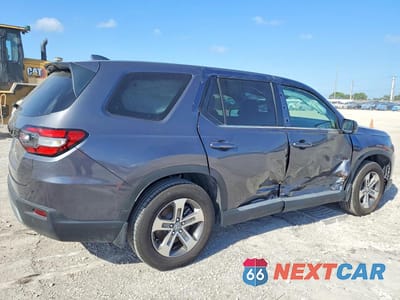 Trzecie zdjęcie samochodu z tyłu: 2025 HONDA PILOT EXL VIN:5FNYG2H45SB025059 - miniatura