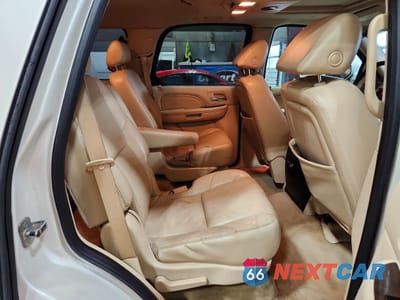 Zdjęcie 11 z 13 samochodu: 2008 CADILLAC ESCALADE LUXURY VIN:1GYFK63878R161780 - miniatura