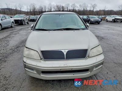 Piąte zdjęcie samochodu w środku: 2002 MITSUBISHI LANCER LS VIN:JA3AJ36E22U064573 - miniatura