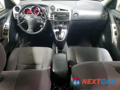 Zdjęcie 8 z 12 samochodu: 2006 TOYOTA MATRIX XR VIN:2T1KR32E86C596594 - miniatura