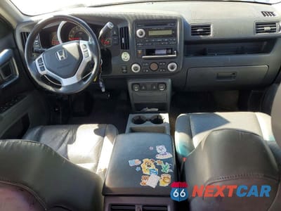 Zdjęcie 8 z 12 samochodu: 2007 HONDA RIDGELINE RTL VIN:2HJYK16567H530898 - miniatura