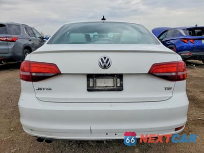Zdjęcie 6 z 11 samochodu: 2016 VOLKSWAGEN JETTA SPORT VIN:3VWD17AJ3GM242896 - miniatura