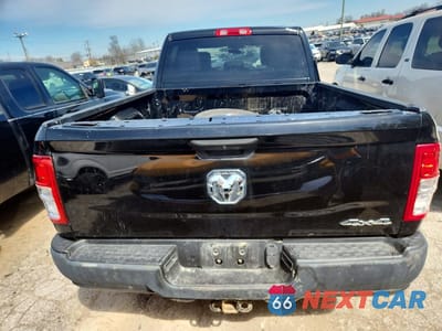 Zdjęcie 6 z 11 samochodu: 2021 RAM 2500 TRADESMAN VIN:3C6UR5CJ3MG523885 - miniatura