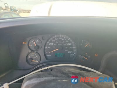 Zdjęcie 9 z 13 samochodu: 2003 CHEVROLET EXPRESS G1500 LT VIN:1GCFG15X131196630 - miniatura