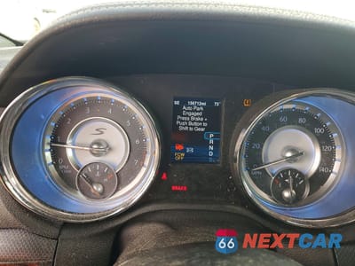 Zdjęcie 9 z 13 samochodu: 2014 CHRYSLER 300 S VIN:2C3CCAGG7EH149364 - miniatura