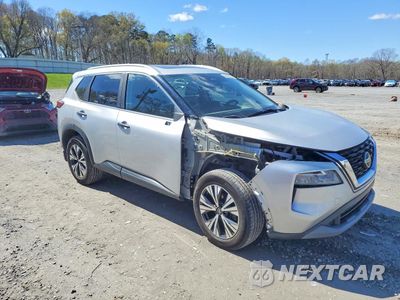 Czwarte zdjęcie samochodu z boku: 2021 NISSAN ROGUE SV VIN:5N1AT3BB2MC731010 - miniatura