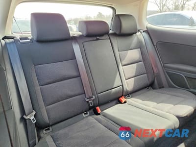 Zdjęcie 10 z 12 samochodu: 2012 VOLKSWAGEN GOLF VIN:WVWBB7AJXCW252715 - miniatura