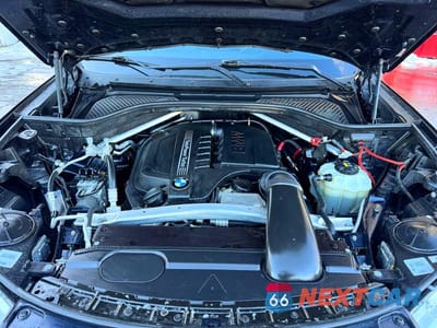 Zdjęcie 9 z 12 samochodu: 2018 BMW X5 XDRIVE3 SPORT VIN:5UXKR0C56J0X92077 - miniatura