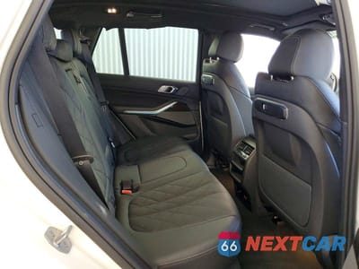 Zdjęcie 11 z 12 samochodu: 2026 BMW X5 XDRIVE40I VIN:5UX23EU05T9078022 - miniatura