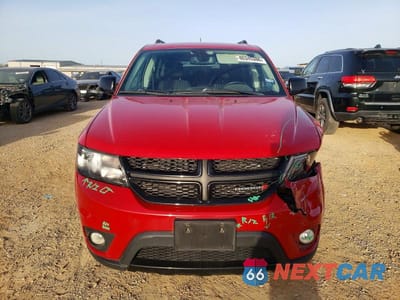 Piąte zdjęcie samochodu w środku: 2019 DODGE JOURNEY SE VIN:3C4PDCBB0KT860022 - miniatura