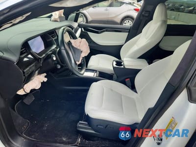 Zdjęcie 7 z 13 samochodu: 2020 TESLA MODEL X VIN:5YJXCAE29LF281601 - miniatura