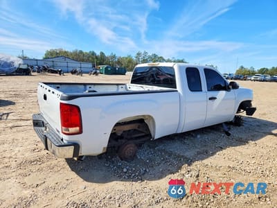 Trzecie zdjęcie samochodu z tyłu: 2007 GMC NEW SIERRA C1500 VIN:2GTEC19C571628120 - miniatura