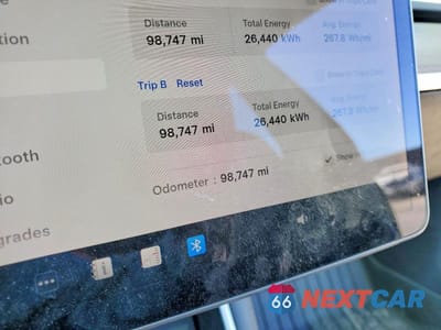 Zdjęcie 9 z 11 samochodu: 2020 TESLA MODEL 3 VIN:5YJ3E1EB3LF619941 - miniatura