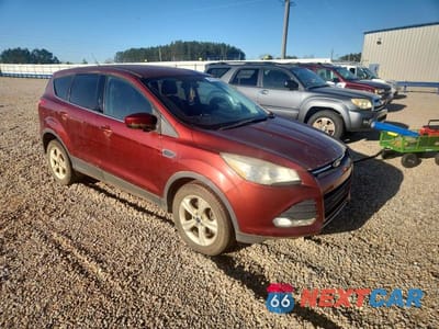 Czwarte zdjęcie samochodu z boku: 2015 FORD ESCAPE SE VIN:1FMCU0GX4FUC42257 - miniatura