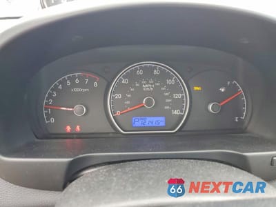 Zdjęcie 9 z 12 samochodu: 2009 HYUNDAI ELANTRA GLS VIN:KMHDU46DX9U723010 - miniatura
