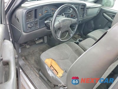 Zdjęcie 8 z 13 samochodu: 2003 CHEVROLET SILVERADO C2500 VIN:1GCGC24U13Z265251 - miniatura