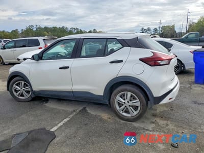 Drugie zdjęcie samochodu z przodu: 2023 NISSAN KICKS S VIN:3N1CP5BV7PL556109 - miniatura
