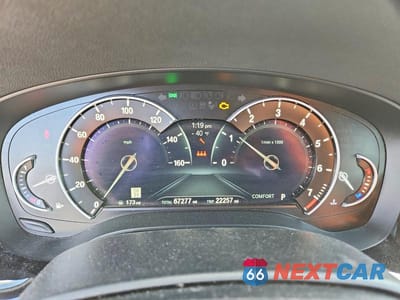 Zdjęcie 9 z 12 samochodu: 2019 BMW 540 I VIN:WBAJE5C56KWW32153 - miniatura