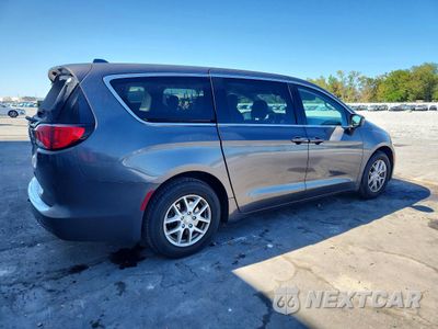 Trzecie zdjęcie samochodu z tyłu: 2017 CHRYSLER PACIFICA LX VIN:2C4RC1CG4HR598172 - miniatura