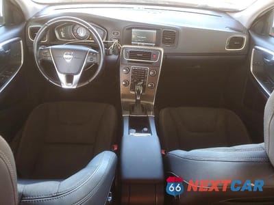 Zdjęcie 8 z 11 samochodu: 2014 VOLVO S60 T5 VIN:YV1612FS7E2294501 - miniatura