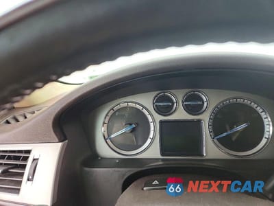 Zdjęcie 9 z 13 samochodu: 2010 CADILLAC ESCALADE ESV LUXURY VIN:1GYUKHEF7AR266226 - miniatura