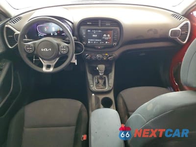 Zdjęcie 8 z 12 samochodu: 2025 KIA SOUL LX VIN:KNDJ23AU4S7248487 - miniatura