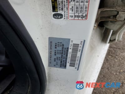 Zdjęcie 12 z 12 samochodu: 2014 MAZDA 6 SPORT VIN:JM1GJ1U53E1113322 - miniatura