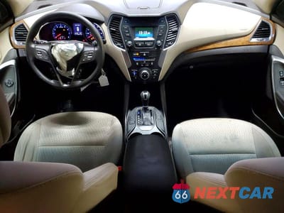 Zdjęcie 8 z 14 samochodu: 2016 HYUNDAI SANTA FE SE VIN:KM8SMDHF1GU143177 - miniatura