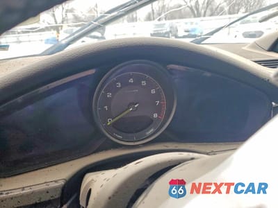 Zdjęcie 9 z 13 samochodu: 2018 PORSCHE PANAMERA 4 E-HYBRID VIN:WP0AE2A71JL129961 - miniatura