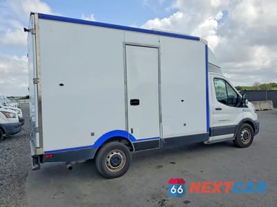 Trzecie zdjęcie samochodu z tyłu: 2020 FORD TRANSIT DELIVERY TRUCK VIN:1FDBW5Z87LKB52505 - miniatura