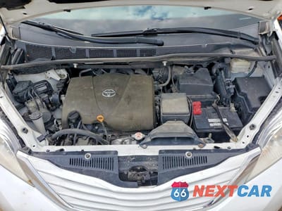 Zdjęcie 12 z 12 samochodu: 2017 TOYOTA SIENNA LE 8-PASSENGER VIN:5TDKZ3DC5HS808048 - miniatura