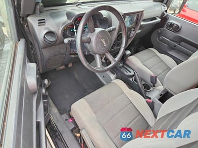 Zdjęcie 8 z 12 samochodu: 2007 JEEP WRANGLER X VIN:1J4FA24197L198389 - miniatura