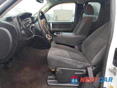 Zdjęcie 7 z 11 samochodu: 2008 CHEVROLET SILVERADO K1500 VIN:2GCEK19J881277593 - miniatura