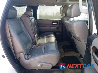 Zdjęcie 11 z 13 samochodu: 2010 TOYOTA SEQUOIA LIMITED VIN:5TDKY5G14AS024653 - miniatura