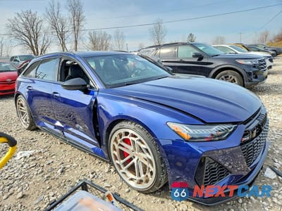 Czwarte zdjęcie samochodu z boku: 2021 AUDI RS6 VIN:WUA1CAF25MN902942 - miniatura