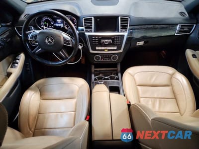 Zdjęcie 8 z 13 samochodu: 2013 MERCEDES-BENZ GL 450 4MATIC VIN:4JGDF7CE7DA226256 - miniatura