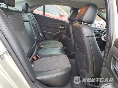 Zdjęcie 19 z 24 samochodu: 2015 CHEVROLET MALIBU 1LT VIN:1G11C5SL7FF253945 - miniatura