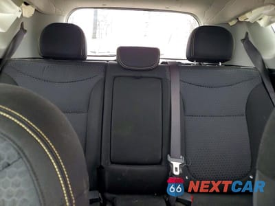 Zdjęcie 10 z 13 samochodu: 2014 KIA SOUL + VIN:KNDJP3A58E7005585 - miniatura