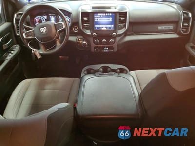 Zdjęcie 8 z 11 samochodu: 2024 RAM 2500 BIG HORN VIN:3C6UR5DJ1RG400348 - miniatura