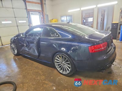 Drugie zdjęcie samochodu z przodu: 2011 AUDI S5 PRESTIGE VIN:WAUVVAFR7BA024762 - miniatura