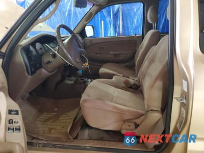 Zdjęcie 7 z 12 samochodu: 2002 TOYOTA TACOMA BASE VIN:5TEWM72N92Z010173 - miniatura
