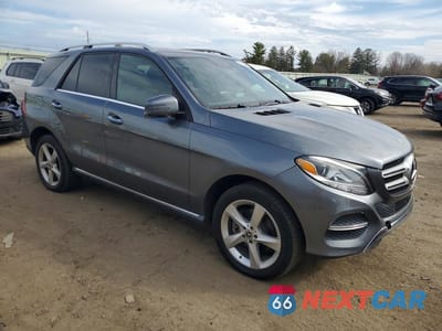 Czwarte zdjęcie samochodu z boku: 2018 MERCEDES-BENZ GLE 350 4MATIC VIN:4JGDA5HB0JB131917 - miniatura