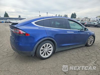 Trzecie zdjęcie samochodu z tyłu: 2016 TESLA MODEL X VIN:5YJXCAE29GF007143 - miniatura